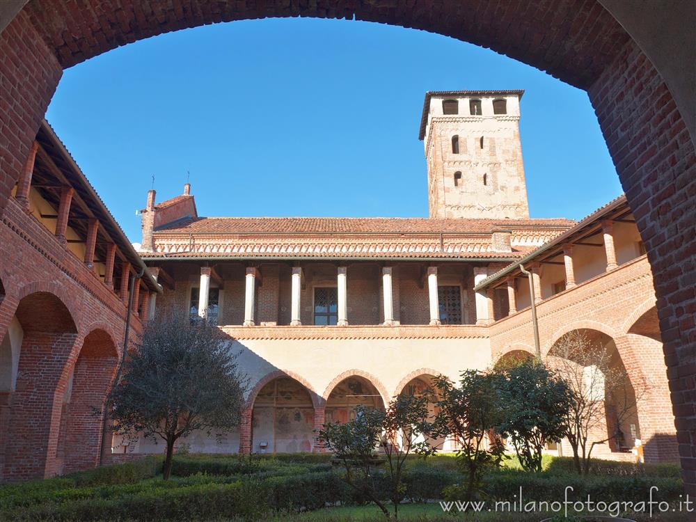 San Nazzaro Sesia (Novara, Italy) - Cloister  of the Abbey of Saints Nazario and Celso